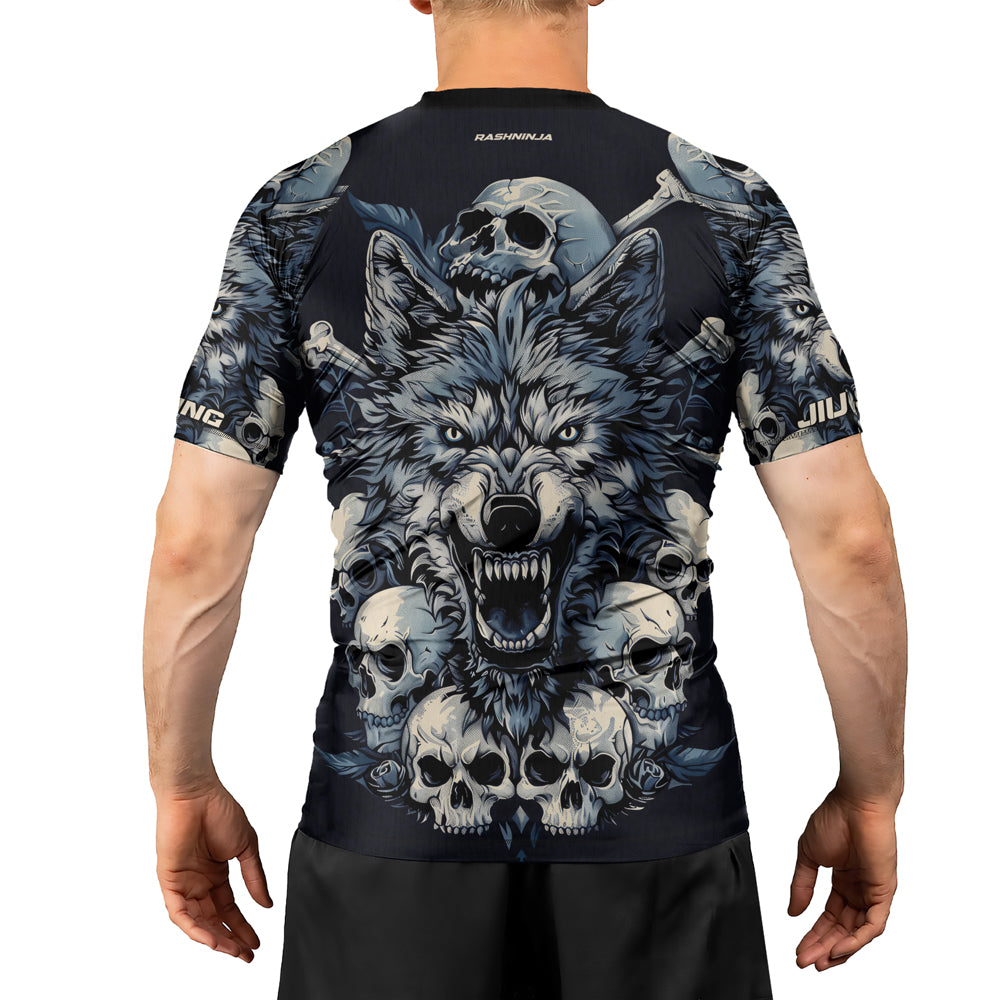 Rashninja Wolf Midnight Roar Men's Short Sleeve Rash Guard