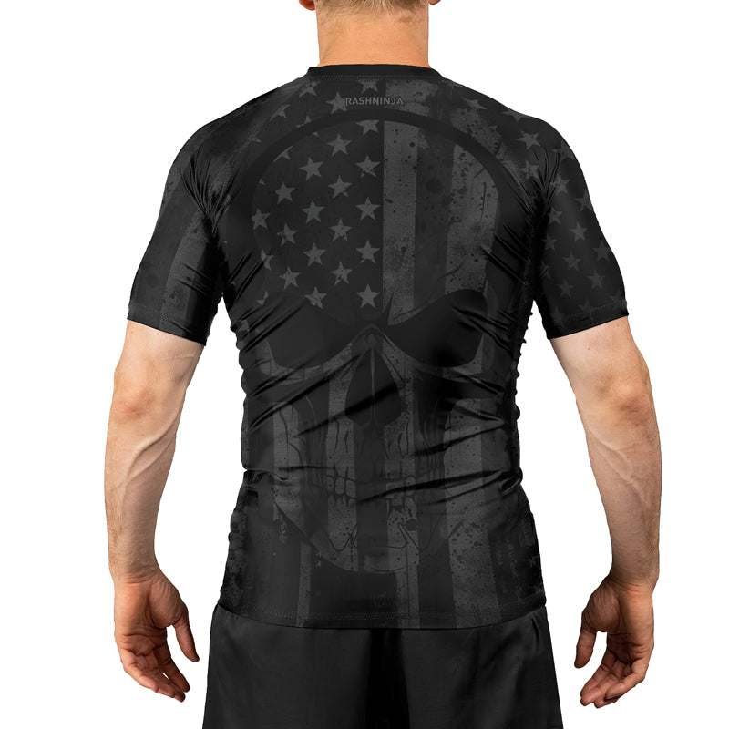 Rashninja Patriotic Skull Flag Men's Short Sleeve Rash Guard